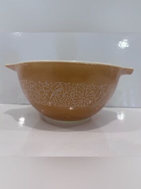 Vintage Pyrex woodland brown 401 Cinderella mixing bowl 750ml USA